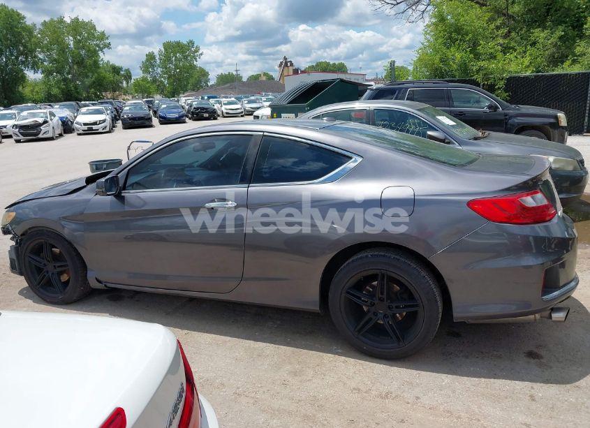 Photo 14 of 2013 Honda Accord EX-L V-6 (VIN 1HGCT2B86DA010424)