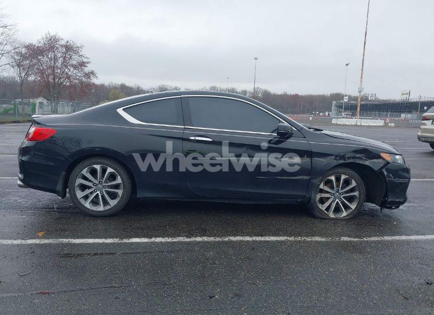 Photo 13 of 2014 Honda Accord EX-L V-6 (VIN 1HGCT2B86EA001370)