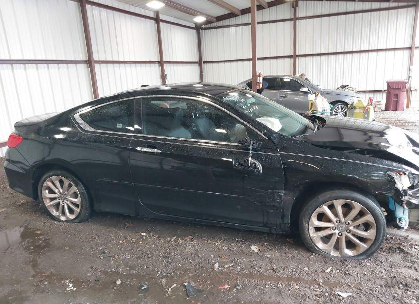 Photo 13 of 2015 Honda Accord EX-L V-6 (VIN 1HGCT2B86FA001130)