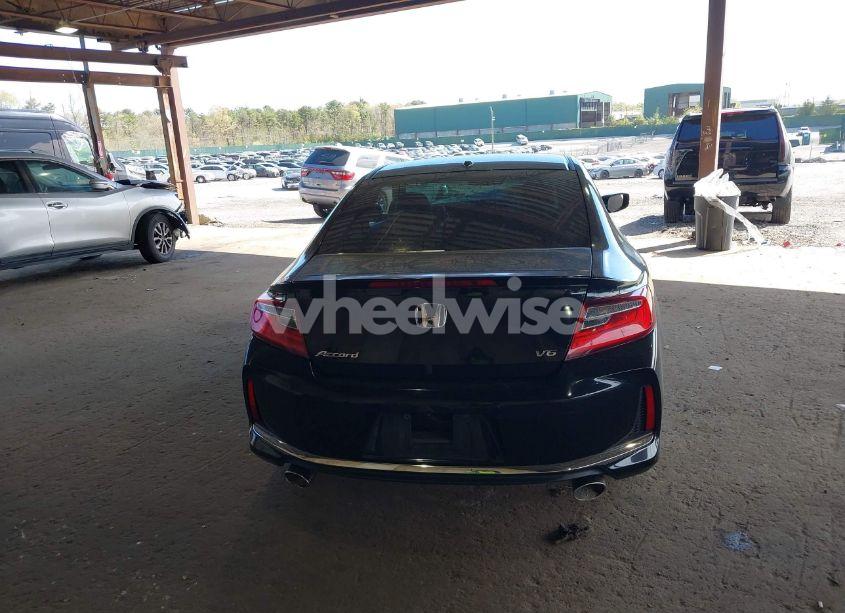 Photo 16 of 2016 Honda Accord EX-L V-6 (VIN 1HGCT2B86GA004823)