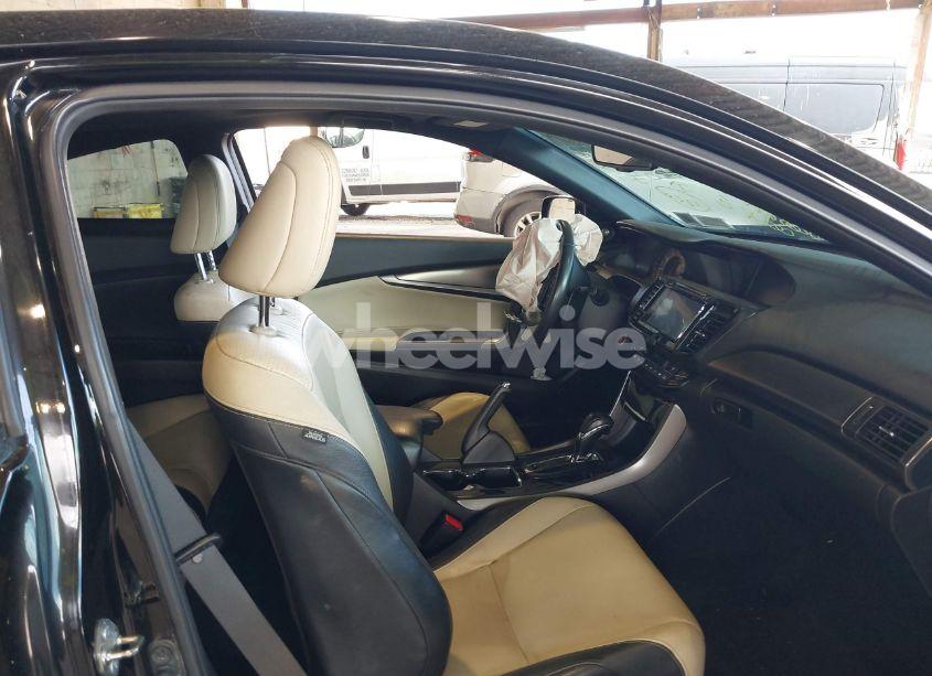 Photo 5 of 2016 Honda Accord EX-L V-6 (VIN 1HGCT2B86GA004823)