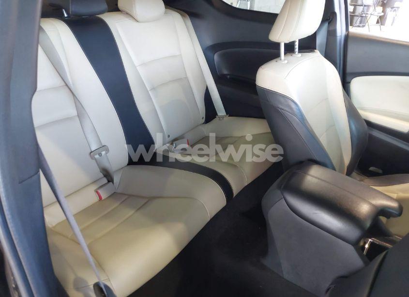 Photo 8 of 2016 Honda Accord EX-L V-6 (VIN 1HGCT2B86GA004823)