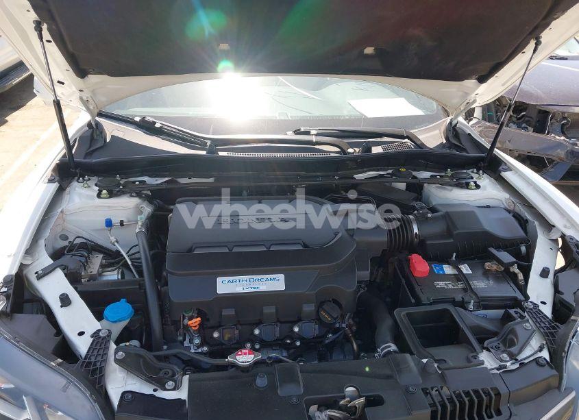 Photo 10 of 2017 Honda Accord EX-L V6 (VIN 1HGCT2B86HA003754)