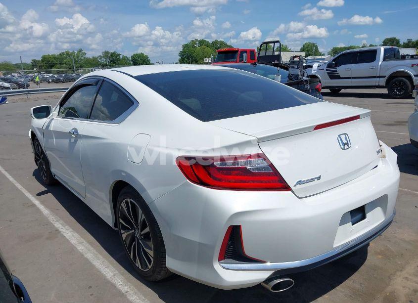 Photo 14 of 2017 Honda Accord EX-L V6 (VIN 1HGCT2B86HA003754)