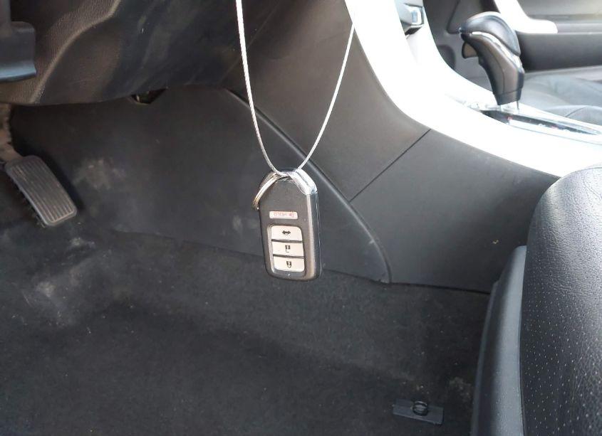 Photo 11 of 2013 Honda Accord EX-L V-6 (VIN 1HGCT2B87DA005474)