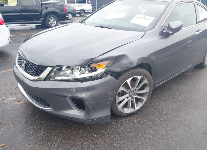 Photo 6 of 2013 Honda Accord EX-L V-6 (VIN 1HGCT2B87DA007063)