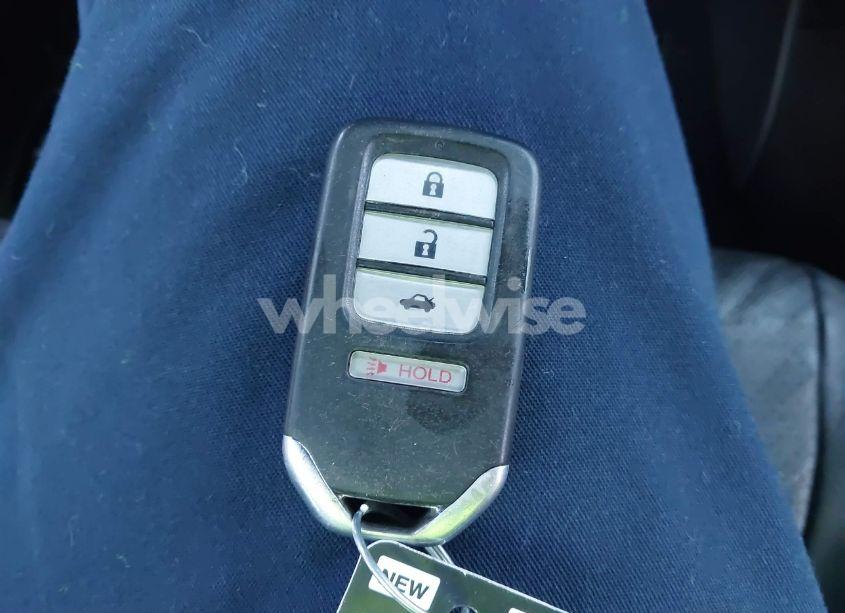 Photo 11 of 2015 Honda Accord EX-L V-6 (VIN 1HGCT2B87FA003825)