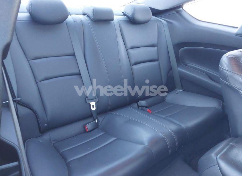 Photo 8 of 2015 Honda Accord EX-L V-6 (VIN 1HGCT2B87FA003825)