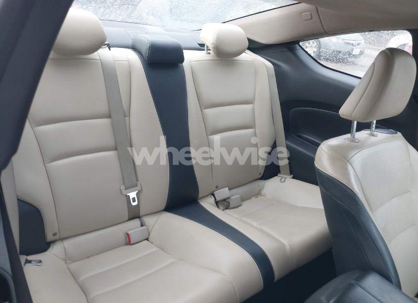 Photo 8 of 2015 Honda Accord EX-L V-6 (VIN 1HGCT2B87FA005414)