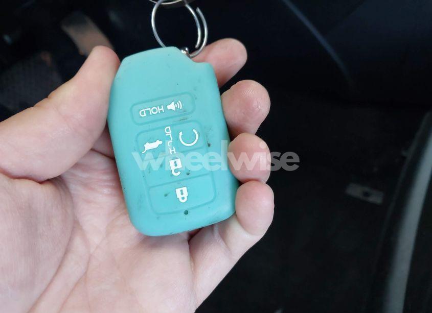 Photo 11 of 2017 Honda Accord EX-L V6 (VIN 1HGCT2B87HA002080)