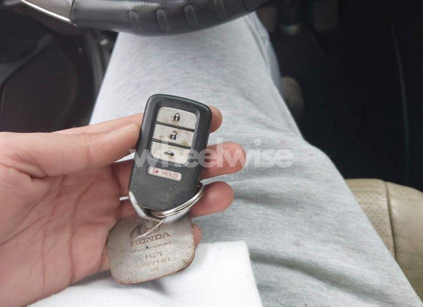 Photo 11 of 2013 Honda Accord EX-L V-6 (VIN 1HGCT2B88DA007377)