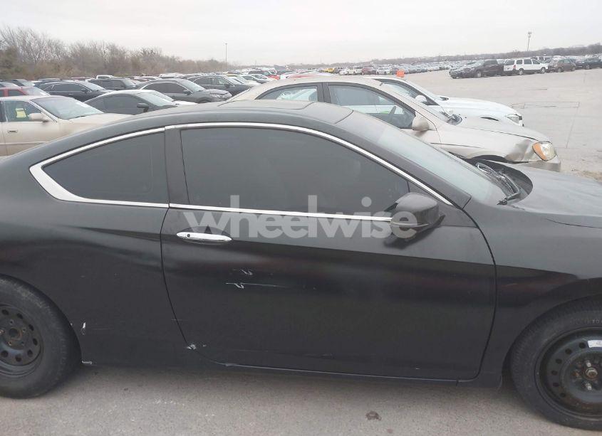 Photo 13 of 2013 Honda Accord EX-L V-6 (VIN 1HGCT2B88DA007377)