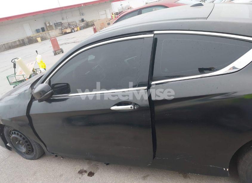 Photo 14 of 2013 Honda Accord EX-L V-6 (VIN 1HGCT2B88DA007377)