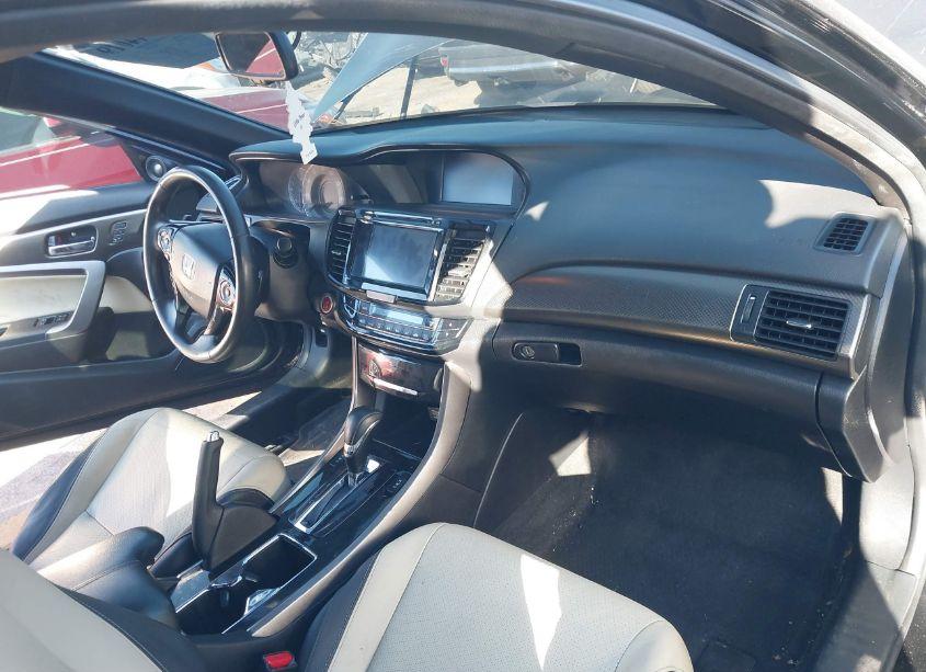 Photo 5 of 2017 Honda Accord EX-L V6 (VIN 1HGCT2B88HA003268)