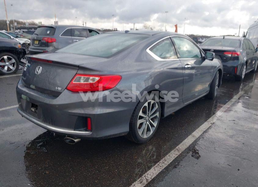 Photo 4 of 2013 Honda Accord EX-L V-6 (VIN 1HGCT2B89DA009042)