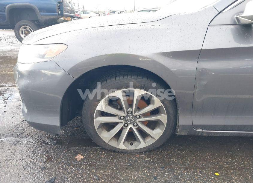 Photo 6 of 2013 Honda Accord EX-L V-6 (VIN 1HGCT2B89DA009042)