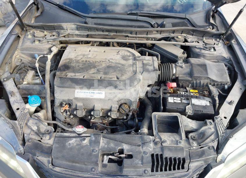 Photo 10 of 2014 Honda Accord EX-L V-6 (VIN 1HGCT2B8XEA000738)