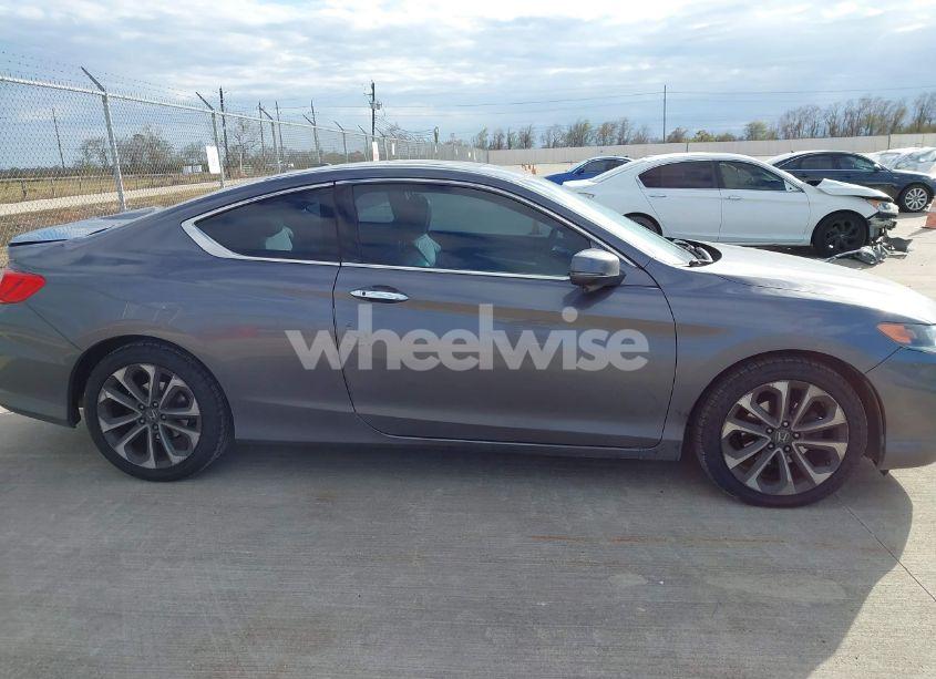 Photo 13 of 2014 Honda Accord EX-L V-6 (VIN 1HGCT2B8XEA000738)