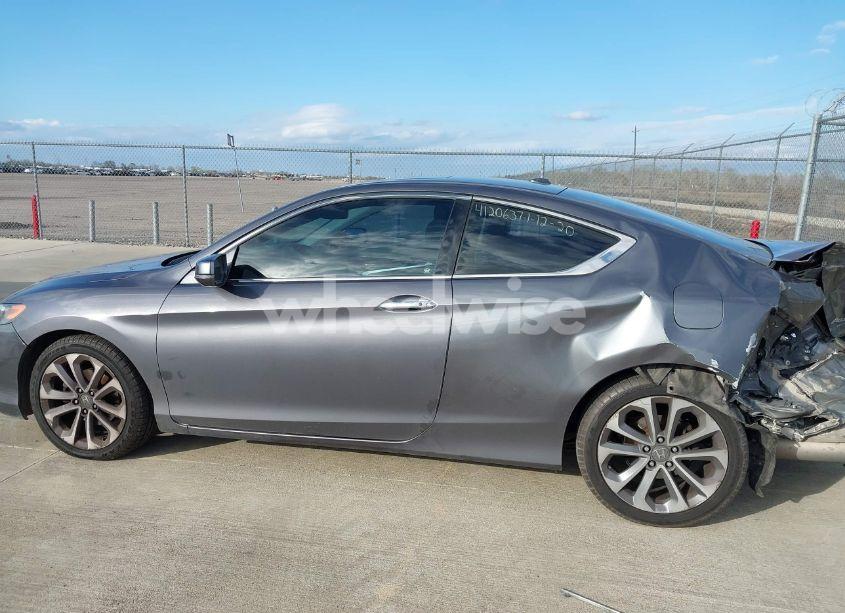 Photo 14 of 2014 Honda Accord EX-L V-6 (VIN 1HGCT2B8XEA000738)