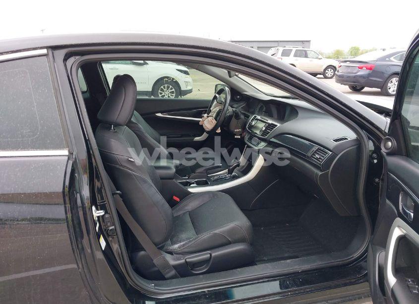 Photo 5 of 2014 Honda Accord EX-L V-6 (VIN 1HGCT2B8XEA008967)