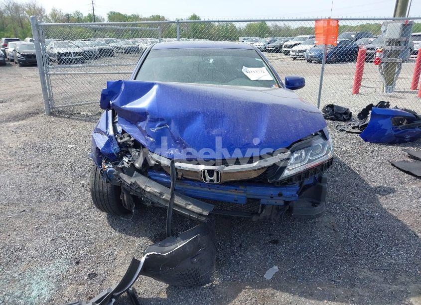 Photo 12 of 2017 Honda Accord EX-L V6 (VIN 1HGCT2B8XHA000209)