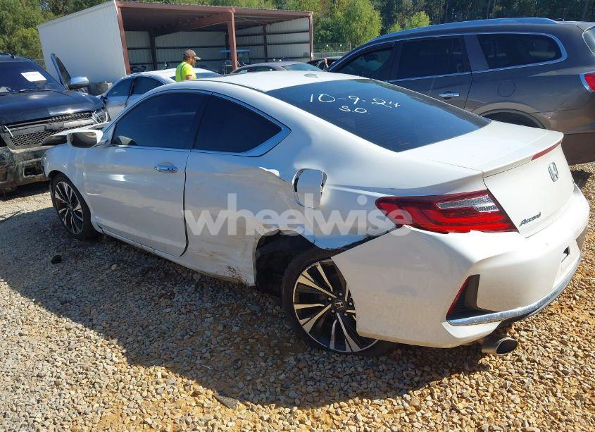 Photo 3 of 2016 Honda Accord EX-L V-6 (VIN 1HGCT2B92GA002124)