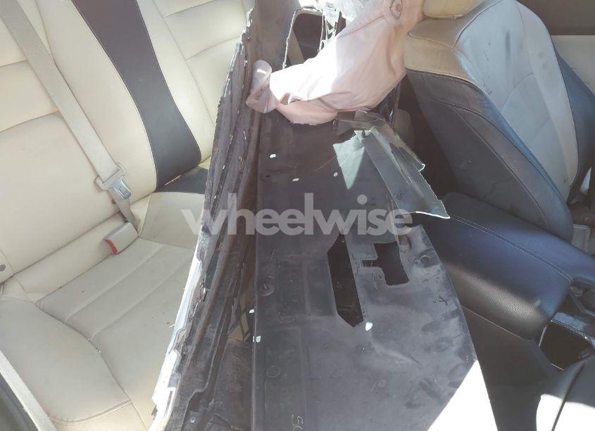 Photo 8 of 2016 Honda Accord EX-L V-6 (VIN 1HGCT2B92GA002124)