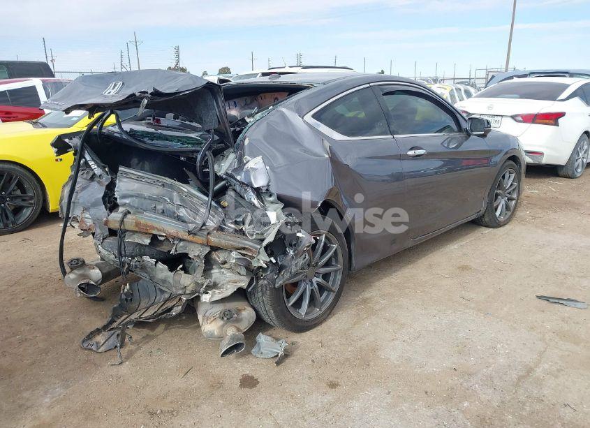 Photo 4 of 2016 Honda Accord EX-L V-6 (VIN 1HGCT2B96GA003311)