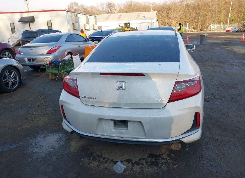 Photo 15 of 2016 Honda Accord EX-L V-6 (VIN 1HGCT2B97GA007495)