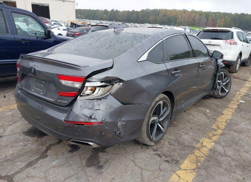 Photo 4 of 2018 Honda Accord SPORT (VIN 1HGCV1E31JA252487)
