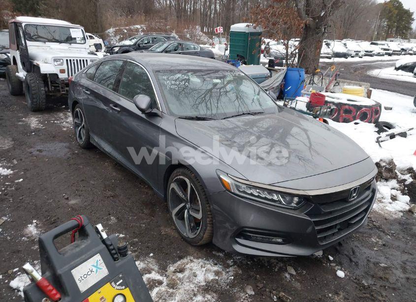 2019 Honda Accord SPORT (VIN 1HGCV1E33KA166924) main photo