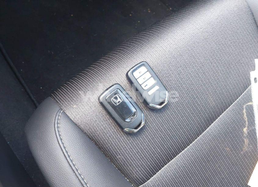 Photo 11 of 2019 Honda Accord SPORT (VIN 1HGCV1E33KA166924)