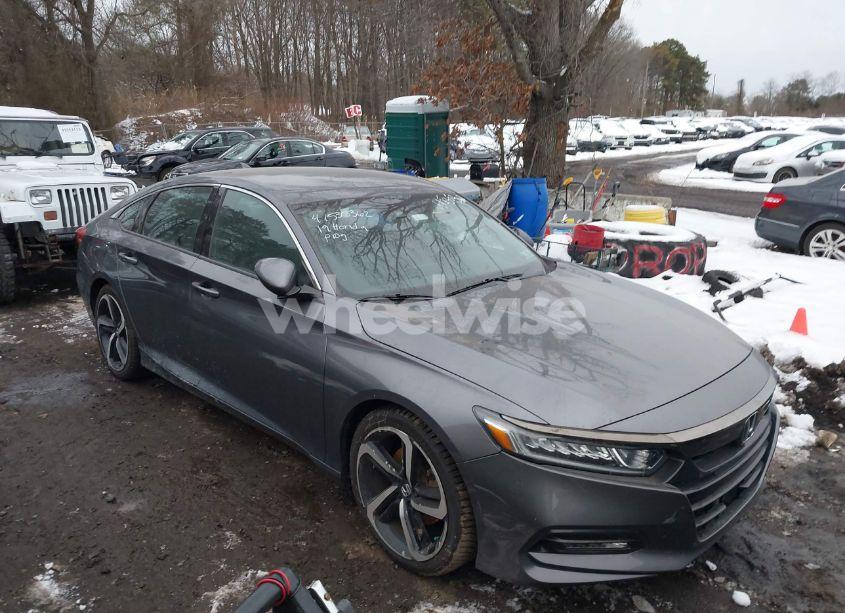 Photo 13 of 2019 Honda Accord SPORT (VIN 1HGCV1E33KA166924)