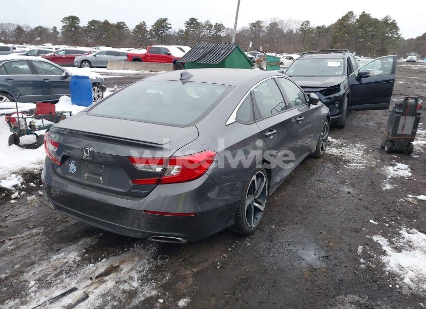 Photo 4 of 2019 Honda Accord SPORT (VIN 1HGCV1E33KA166924)