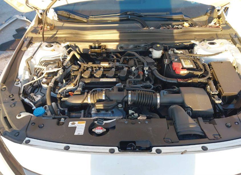 Photo 10 of 2019 Honda Accord SPORT (VIN 1HGCV1E35KA115988)