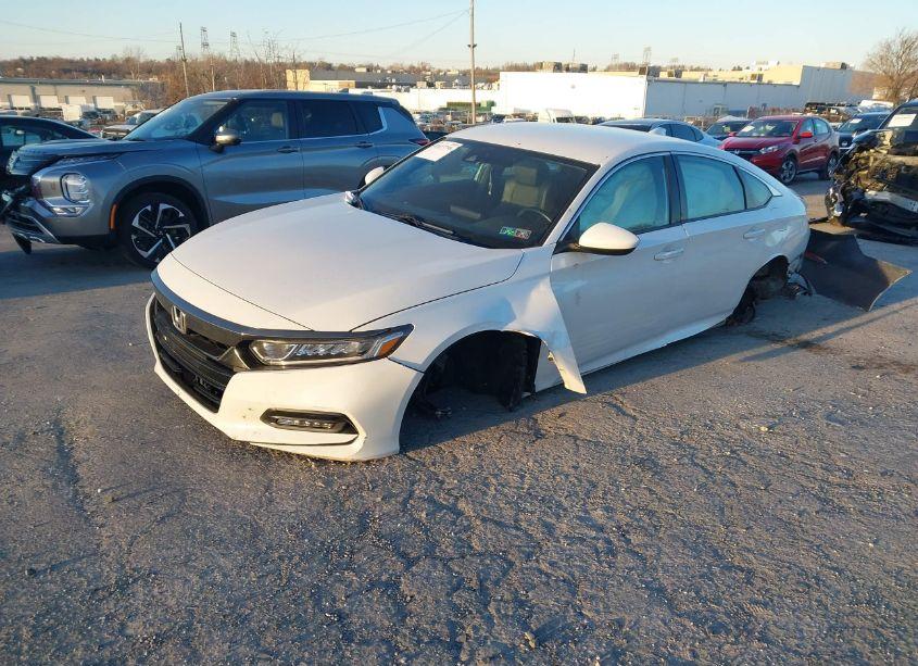 Photo 2 of 2019 Honda Accord SPORT (VIN 1HGCV1E35KA115988)