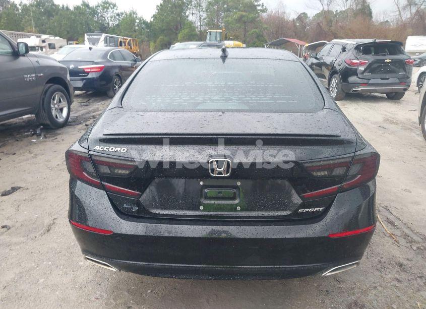 Photo 16 of 2018 Honda Accord SPORT (VIN 1HGCV1E37JA003708)