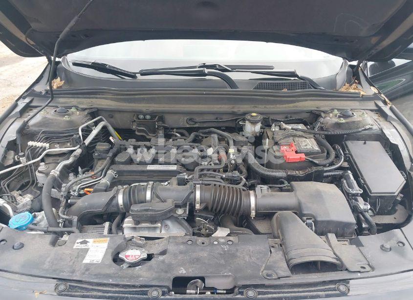 Photo 10 of 2019 Honda Accord SPORT (VIN 1HGCV1E37KA035642)
