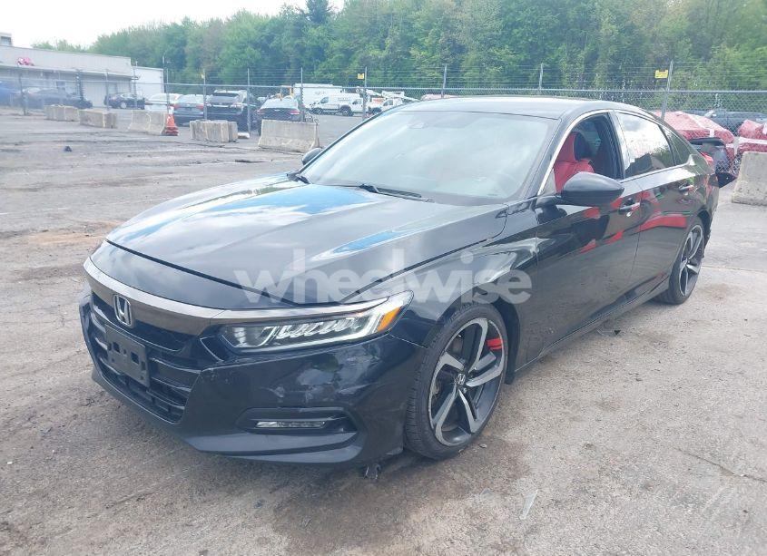 Photo 2 of 2019 Honda Accord SPORT (VIN 1HGCV1E37KA035642)