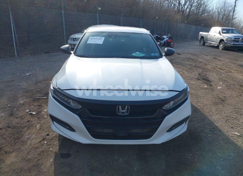 Photo 12 of 2019 Honda Accord SPORT (VIN 1HGCV1E38KA100840)