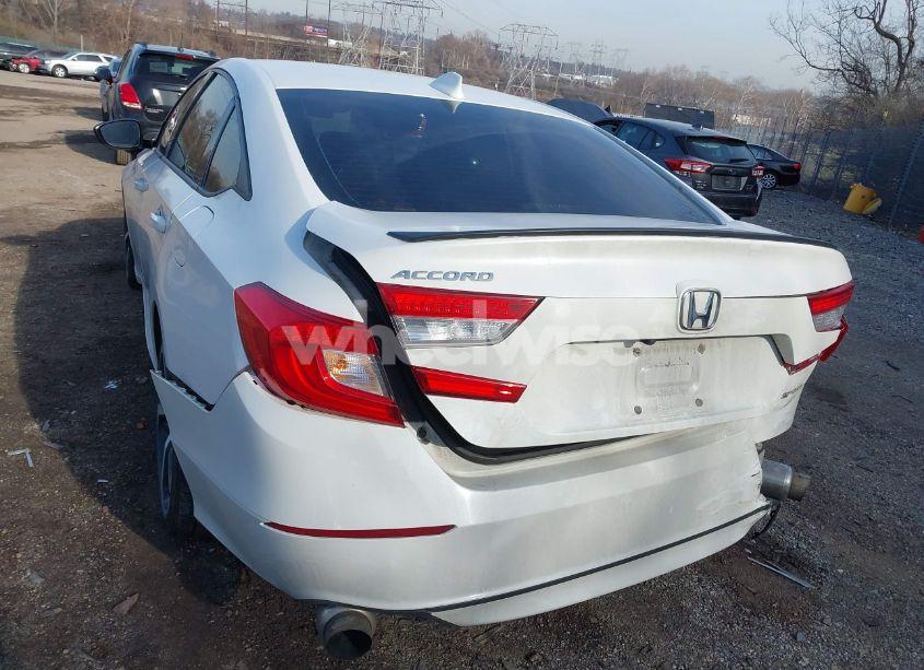 Photo 17 of 2019 Honda Accord SPORT (VIN 1HGCV1E38KA100840)