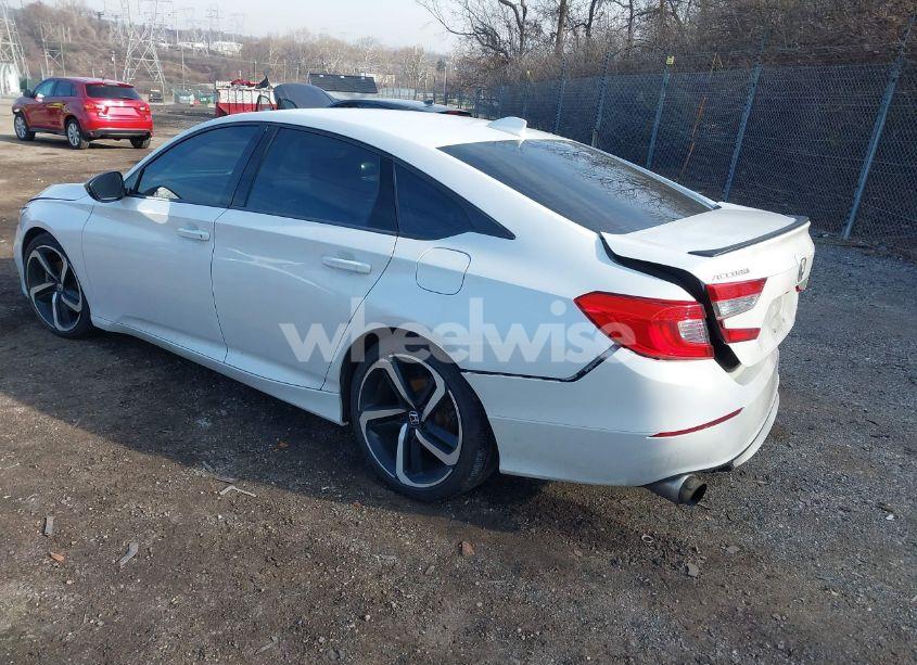 Photo 3 of 2019 Honda Accord SPORT (VIN 1HGCV1E38KA100840)