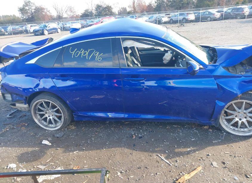 Photo 13 of 2018 Honda Accord SPORT 1.5T (VIN 1HGCV1E3XJA239785)