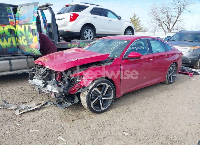 Photo 2 of 2019 Honda Accord SPORT (VIN 1HGCV1E3XKA046053)