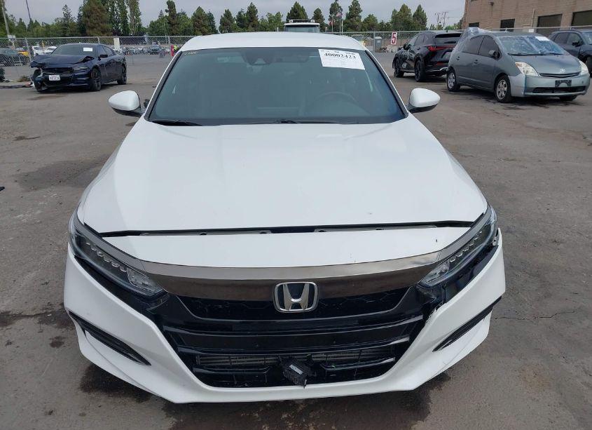 Photo 12 of 2019 Honda Accord SPORT (VIN 1HGCV1E3XKA046764)
