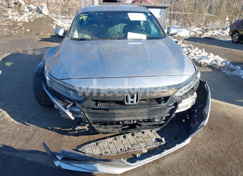 Photo 12 of 2019 Honda Accord SPORT (VIN 1HGCV1E3XKA157024)