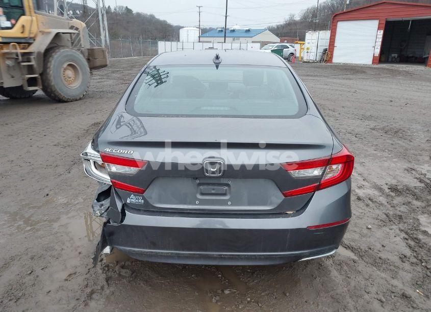Photo 17 of 2018 Honda Accord LX (VIN 1HGCV1F10JA001134)