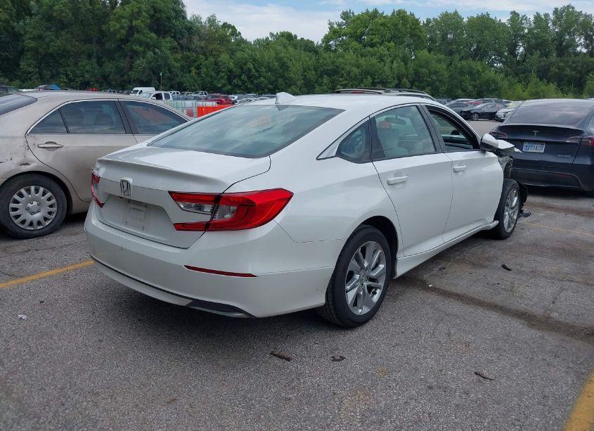 Photo 4 of 2018 Honda Accord LX (VIN 1HGCV1F10JA078070)