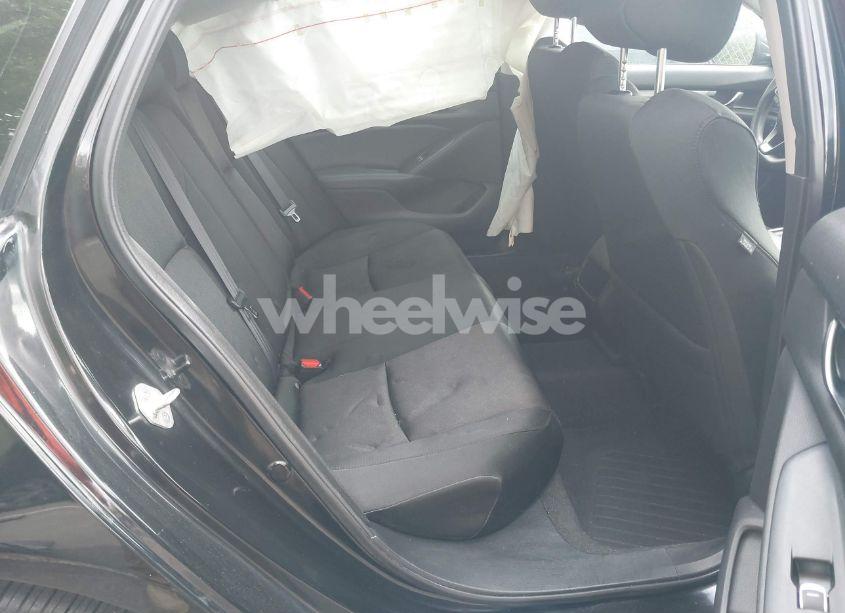 Photo 8 of 2018 Honda Accord LX (VIN 1HGCV1F10JA101962)