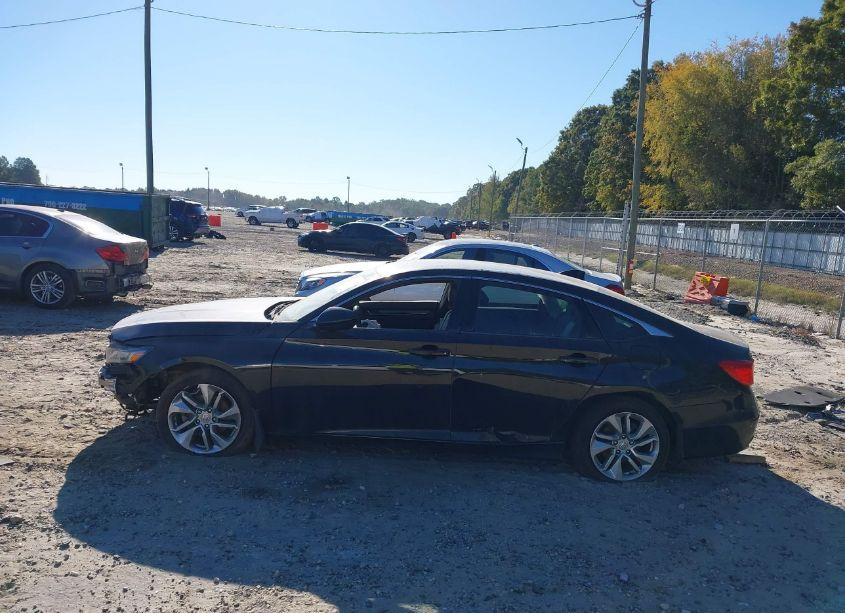 Photo 14 of 2018 Honda Accord LX (VIN 1HGCV1F10JA120088)